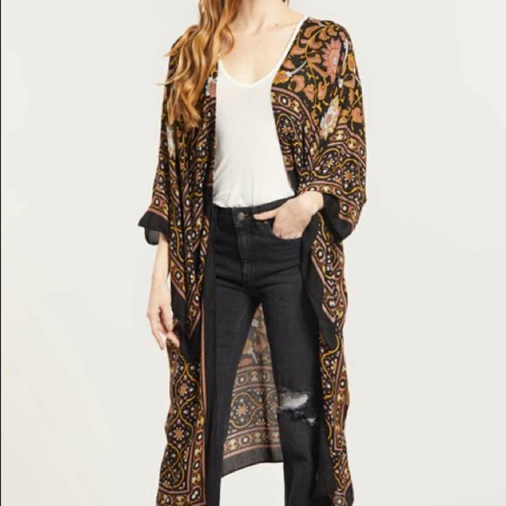 Free People Printed Boho Shawl Top NWT - Picture 7 of 7